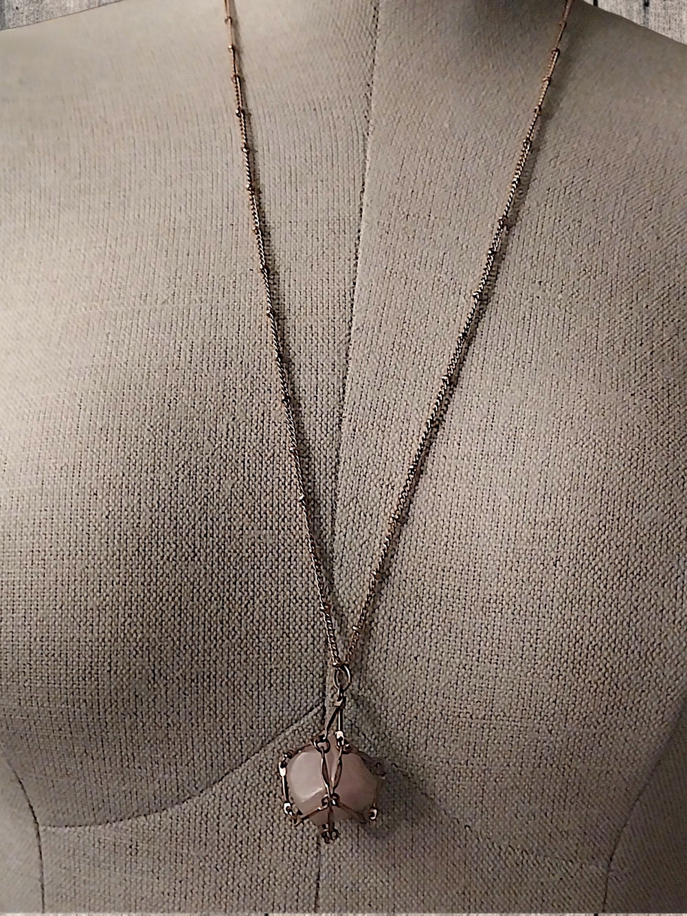 Delicate Rose Quartz Pendant Necklace in Soft Pink